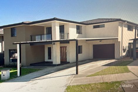 8b Rosemary Cl, Gregory Hills, NSW 2557