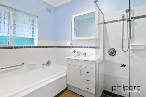 Property photo of 12 Pauls Drive Valley View SA 5093