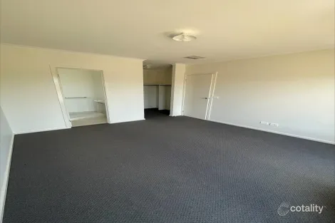 Property photo of 30 Chivalry Drive Mooroopna VIC 3629