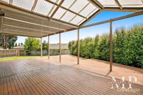 Property photo of 32 Mondana Way Mount Martha VIC 3934