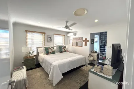 Property photo of 55 Village Circuit Eimeo QLD 4740