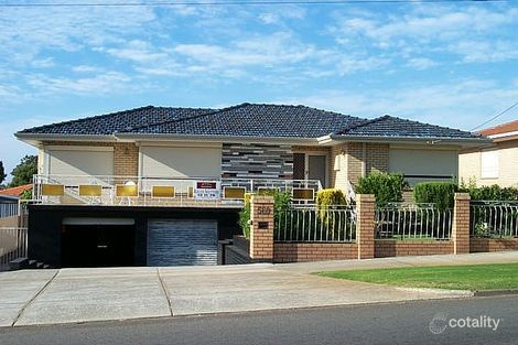 569 Morley Dr, Morley, WA 6062