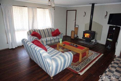 Property photo of 26 Clifford Street York WA 6302