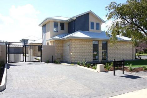 42 Karingal Rd, Dernancourt, SA 5075