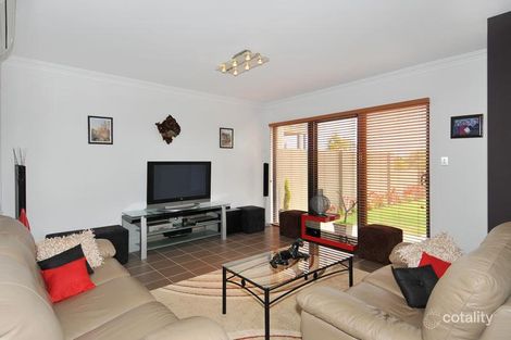 Property photo of 73 Darwin Terrace Dudley Park WA 6210