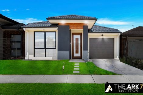 38 Kingdom Bvd, Weir Views, VIC 3338