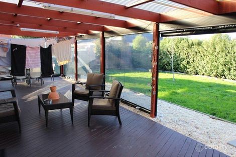 Property photo of 25 Community Parade Narre Warren South VIC 3805