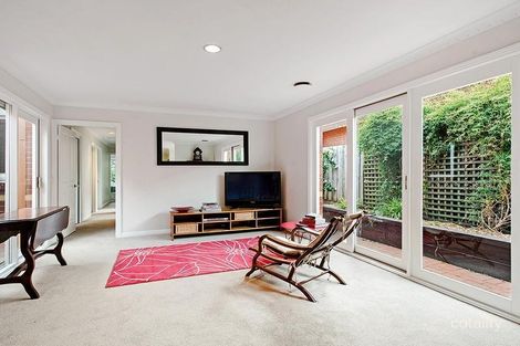 Property photo of 15B Carnarvon Road Essendon VIC 3040