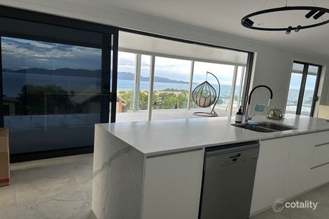 Property photo of 42 Yarrawonga Drive Castle Hill QLD 4810