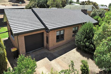 Property photo of 18 Neldner Avenue Angaston SA 5353