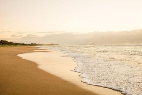 Property photo of 40 Watergum Close Sapphire Beach NSW 2450