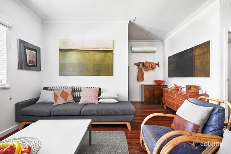 Property photo of 102 Kitchener Road Alfred Cove WA 6154