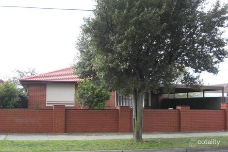 Property photo of 1 Nicholas Street Keysborough VIC 3173
