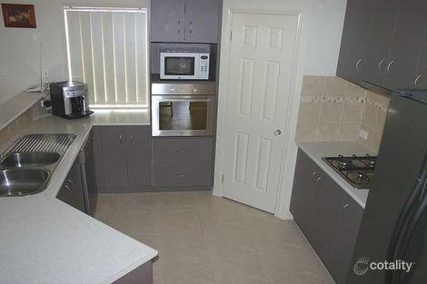 Property photo of 16 Salvanza Crescent Griffith NSW 2680