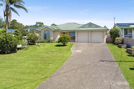 19 Coogee St, Tuross Head, NSW 2537