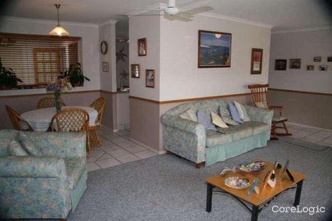 Property photo of 10 Edgehill Drive Nerang QLD 4211