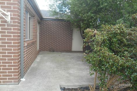 Property photo of 10 Maddock Drive Cranbourne East VIC 3977