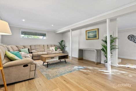 Property photo of 28 Idon Avenue Frankston South VIC 3199