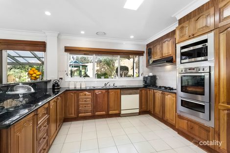 Property photo of 16 Leane Drive Eltham VIC 3095