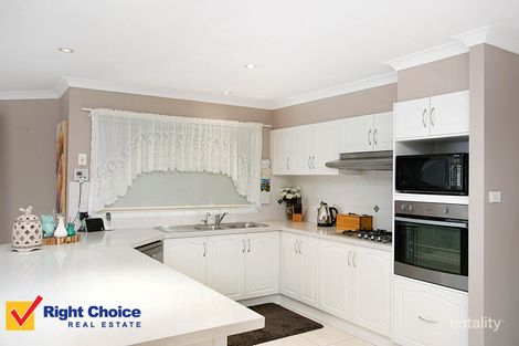Property photo of 8 Athanlin Avenue Haywards Bay NSW 2530