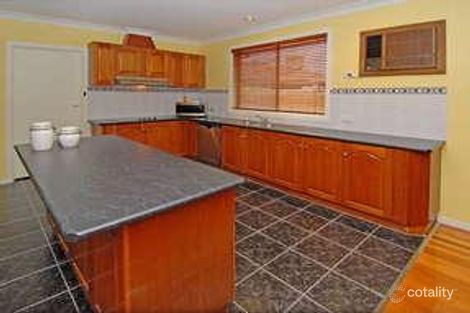 Property photo of 6 Eurora Court Taylors Lakes VIC 3038