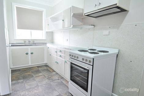 Property photo of 2/19 Crown Street Junee NSW 2663