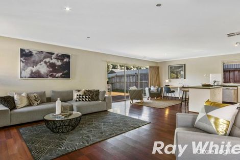 Property photo of 15 Viewgrand Rise Lysterfield VIC 3156