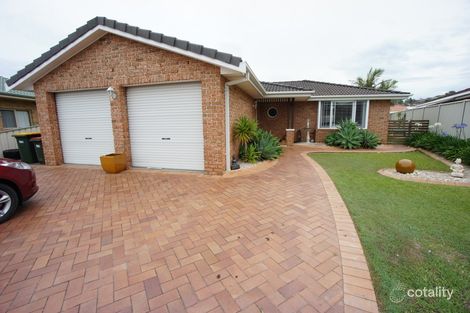 11 Burke Cl, Forster, NSW 2428