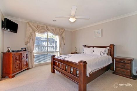 18 Paris Ct, Mooroolbark, VIC 3138