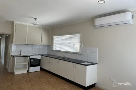 Property photo of 24 Summerhill Road Maidstone VIC 3012