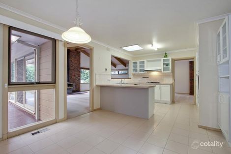 Property photo of 27 Stradbroke Road Montrose VIC 3765