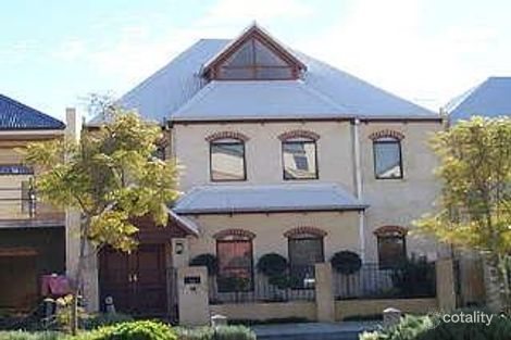 18 Feeney St, North Fremantle, WA 6159