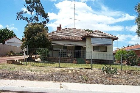 29 Robinson St, Northam, WA 6401