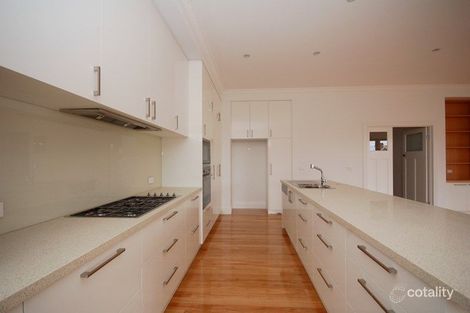 Property photo of 39 Garfield Avenue Ormond VIC 3204