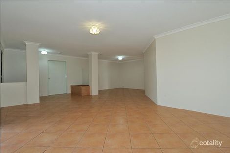 Property photo of 94 Coronata Drive Warnbro WA 6169