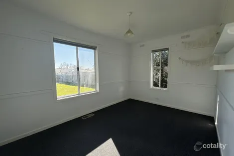 Property photo of 28 John Street Moe VIC 3825