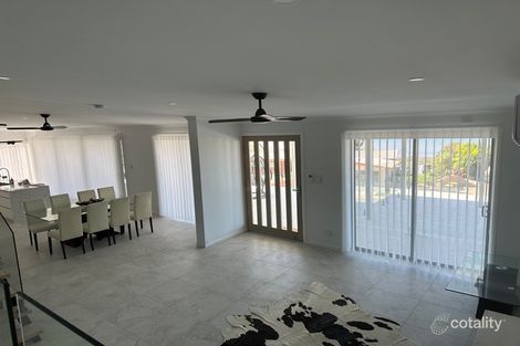 Property photo of 42 Yarrawonga Drive Castle Hill QLD 4810