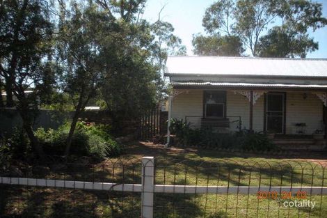 Property photo of 85 Boori Street Peak Hill NSW 2869