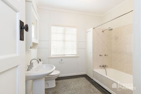 Property photo of 24 Austral Avenue Graceville QLD 4075