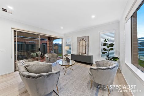 Property photo of 35 Ambervue Drive Cobblebank VIC 3338