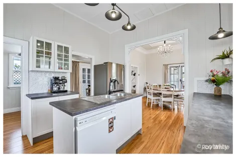 Property photo of 1 Musgrave Park Lane Allenstown QLD 4700