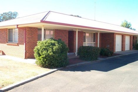 Property photo of 2/16-18 Ebelina Crescent Parkes NSW 2870