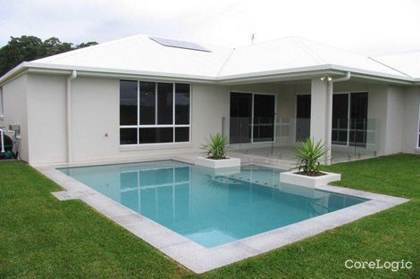 Property photo of 6 Cockatoo Crescent Forest Glen QLD 4556