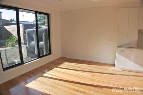 Property photo of 3B View Road Glen Waverley VIC 3150