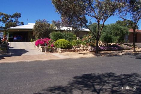 10 Kaesler St, Loxton, SA 5333