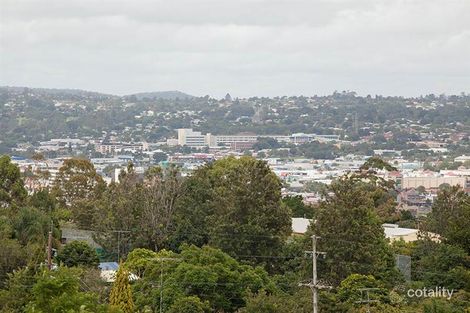 Property photo of 27/2 Benjamin Street Mount Lofty QLD 4350