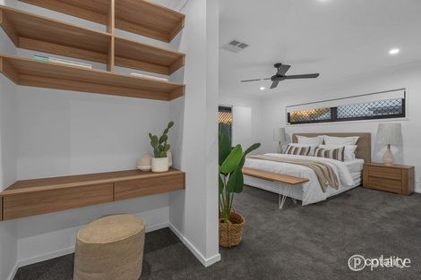 28 Kingsbury St, Norman Park, QLD 4170