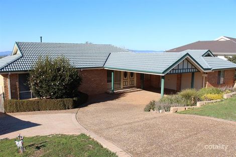 Property photo of 19 Janette Court Lavington NSW 2641