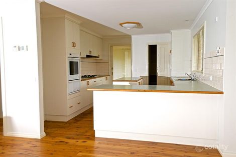 Property photo of 19 Janette Court Lavington NSW 2641