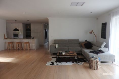 Property photo of 7 Macalister Court Keilor VIC 3036